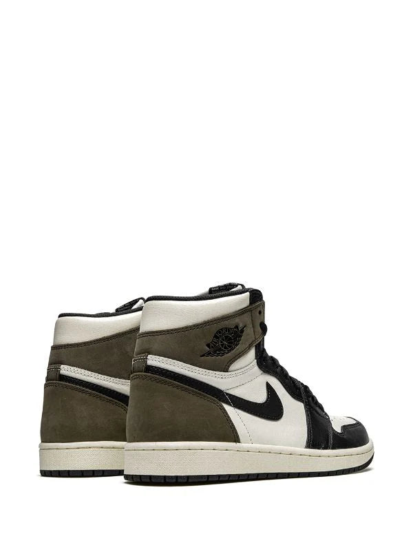 Jordan 1 Retro High OG "Dark Mocha" sneakers
