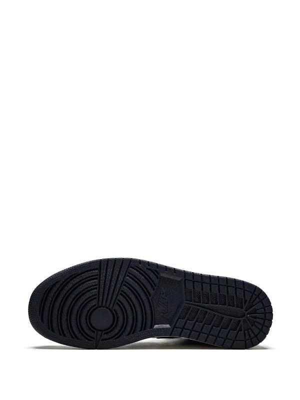 Jordan 1 Retro High OG "Obsidian/University Blue"