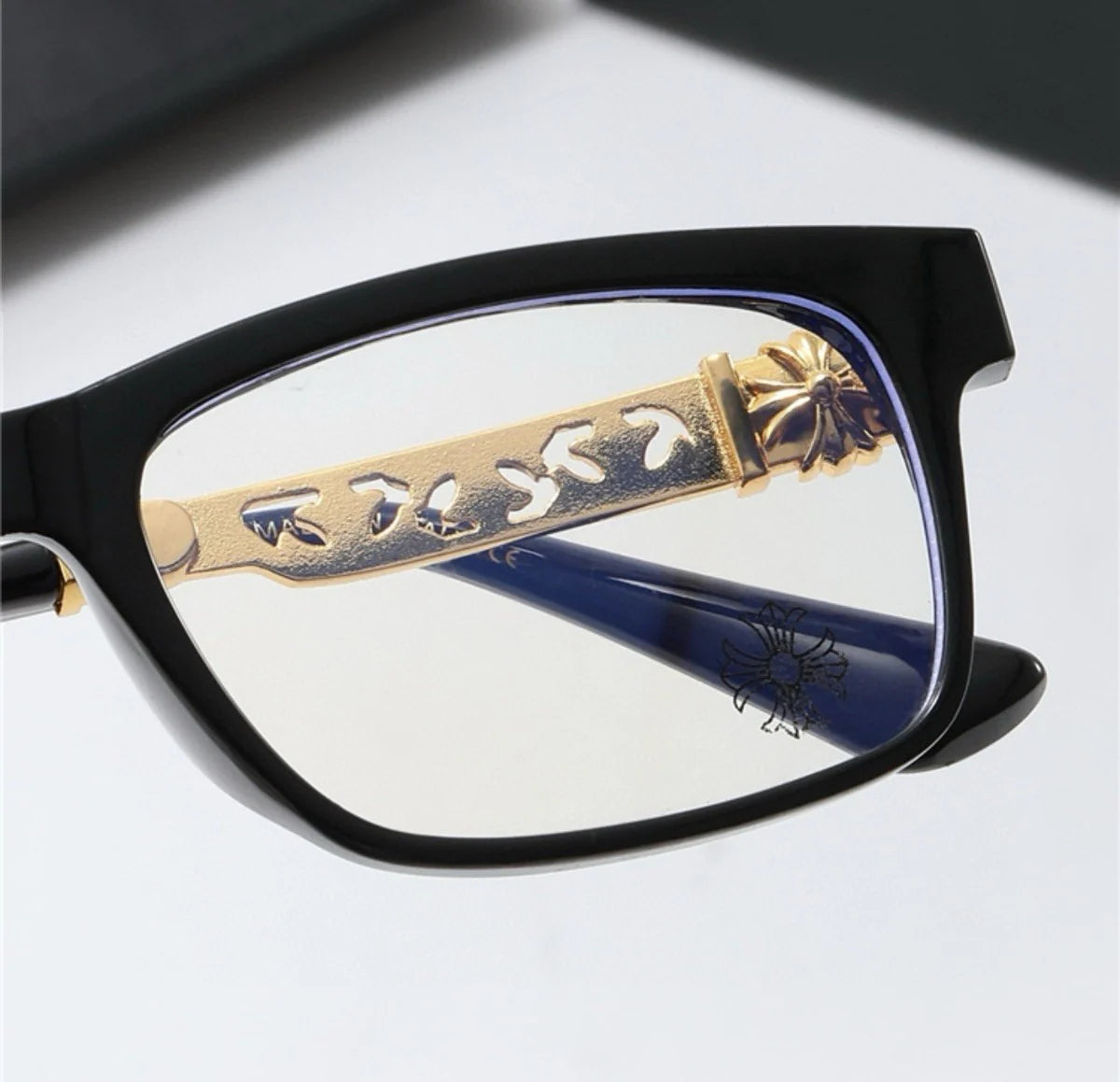 Chrome glasses - black & gold badges NOT BOXED