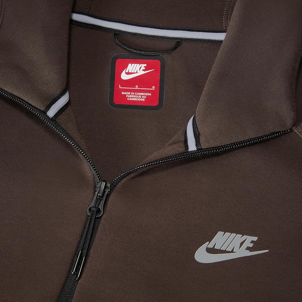 Tech fleece Windrunner in a chocolate brown color