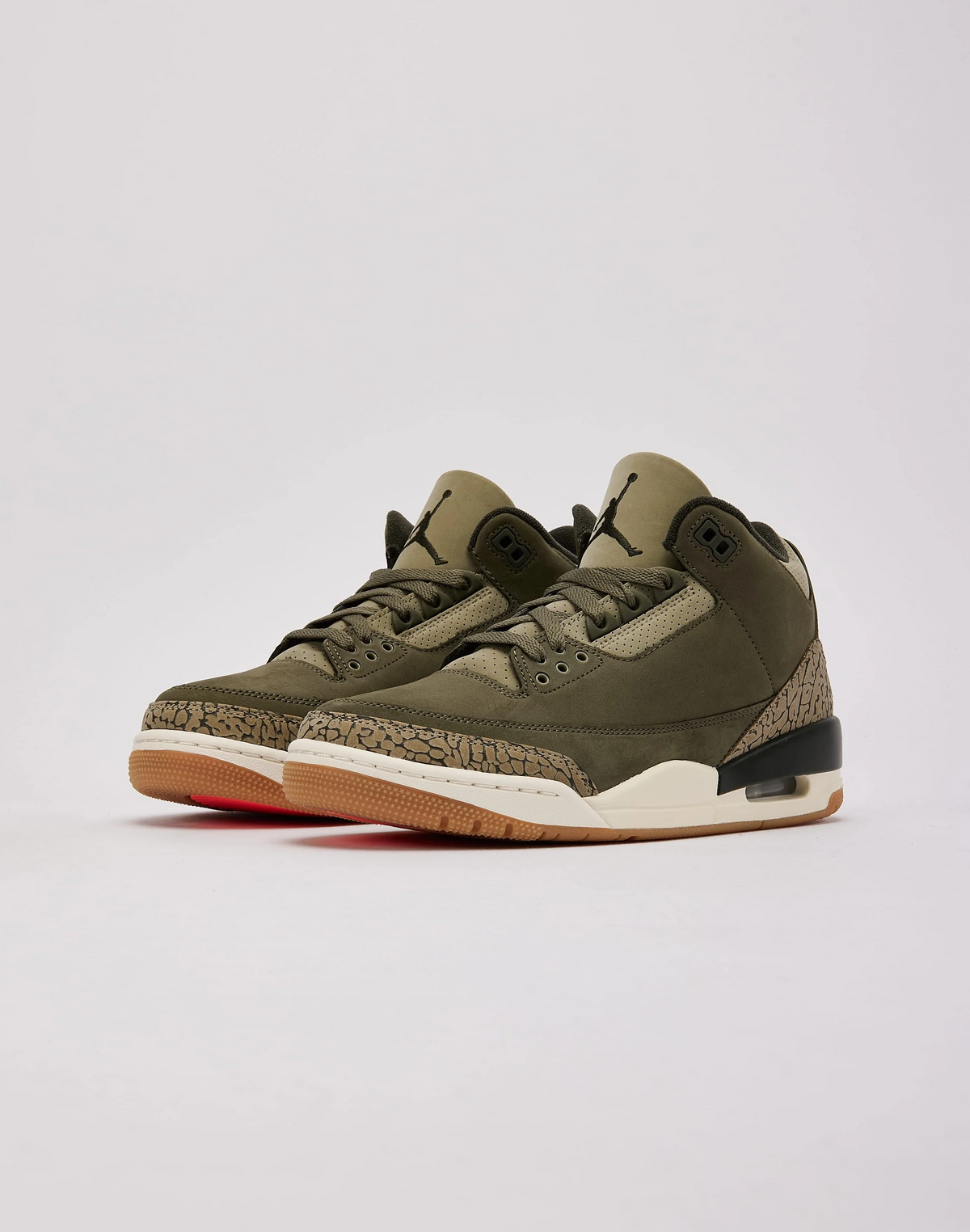 JORDAN AIR JORDAN 3 RETRO 'MEDIUM OLIVE'