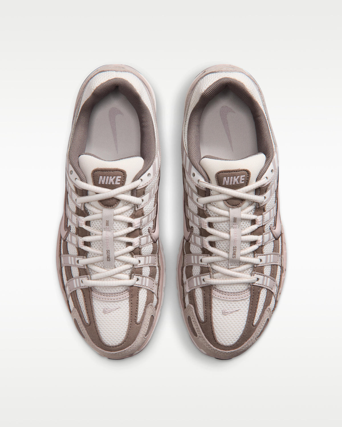 P-6000
Women's Shoes