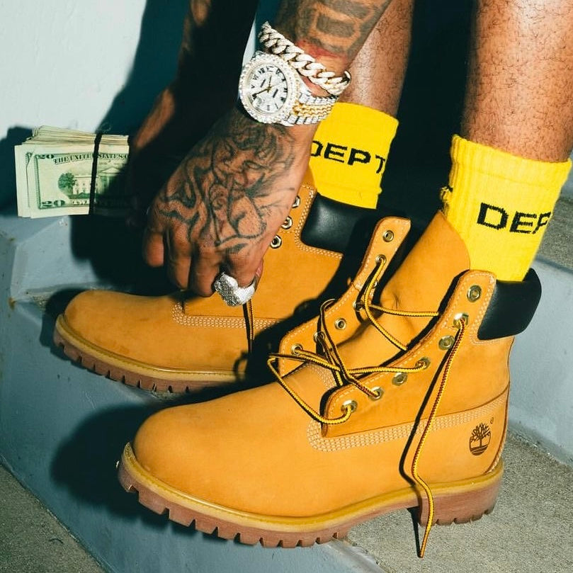 𝐓𝐢𝐦𝐛𝐞𝐫𝐥𝐚𝐧𝐝