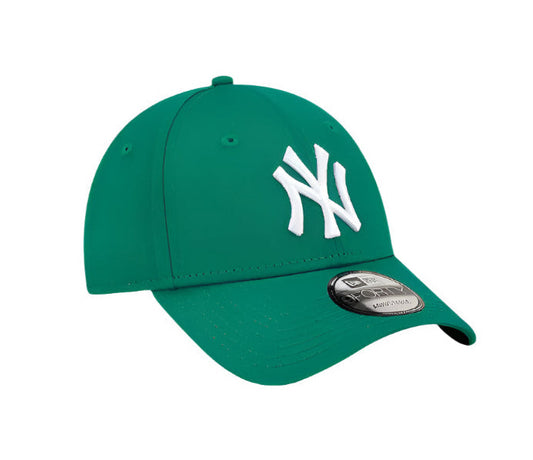 New York Yankees 9FORTY Womens League Essential Green Cap