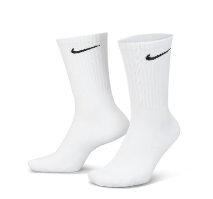 White Nike socks x3