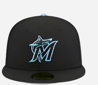 New Era Black Miami Marlins
Pastel Undervisor 59FIFTY Fitted Cap