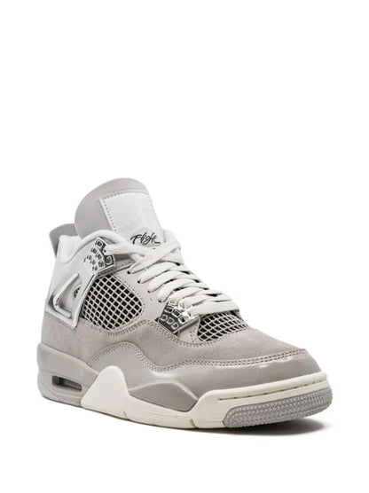 AIR JORDAN 4 RETRO  FROZEN MOMENTS