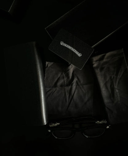 Chrome glasses - black & silver badges