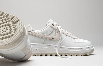Air Force 1 Low Luxe sneakers
