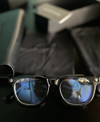Chrome glasses - black & silver badges