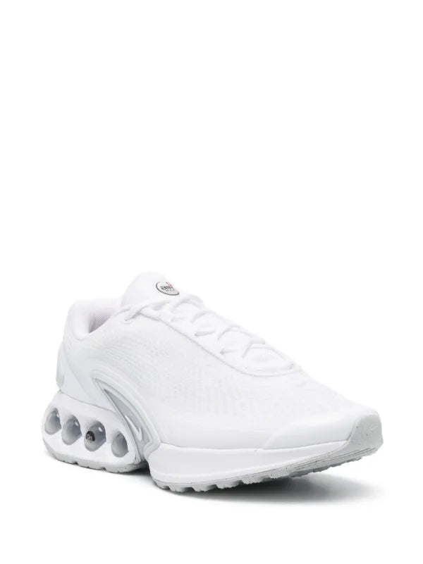 Max Dn "All White"