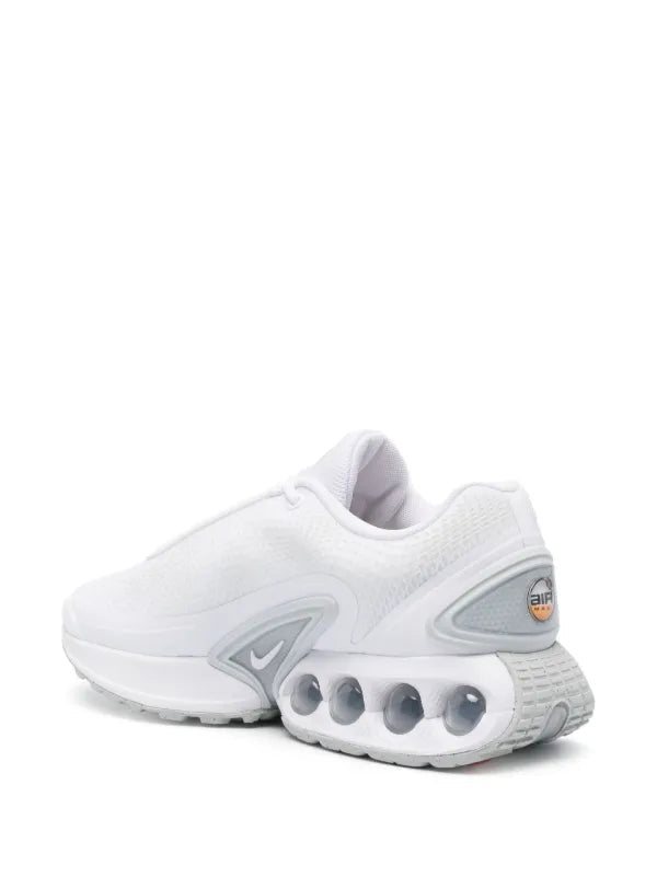 Max Dn "All White"