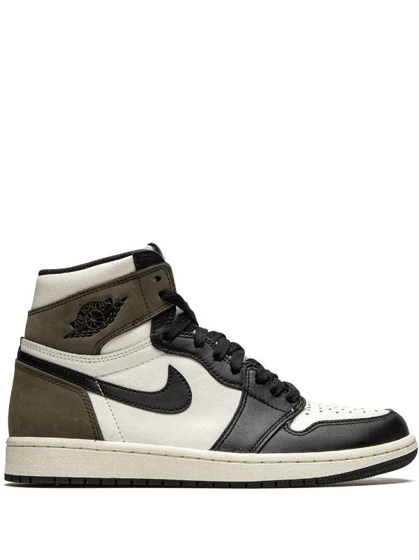 Jordan 1 Retro High OG "Dark Mocha" sneakers