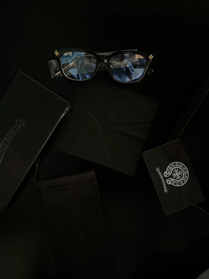 Chrome glasses - black & silver badges