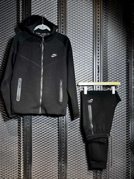 Tech Fleece "black"