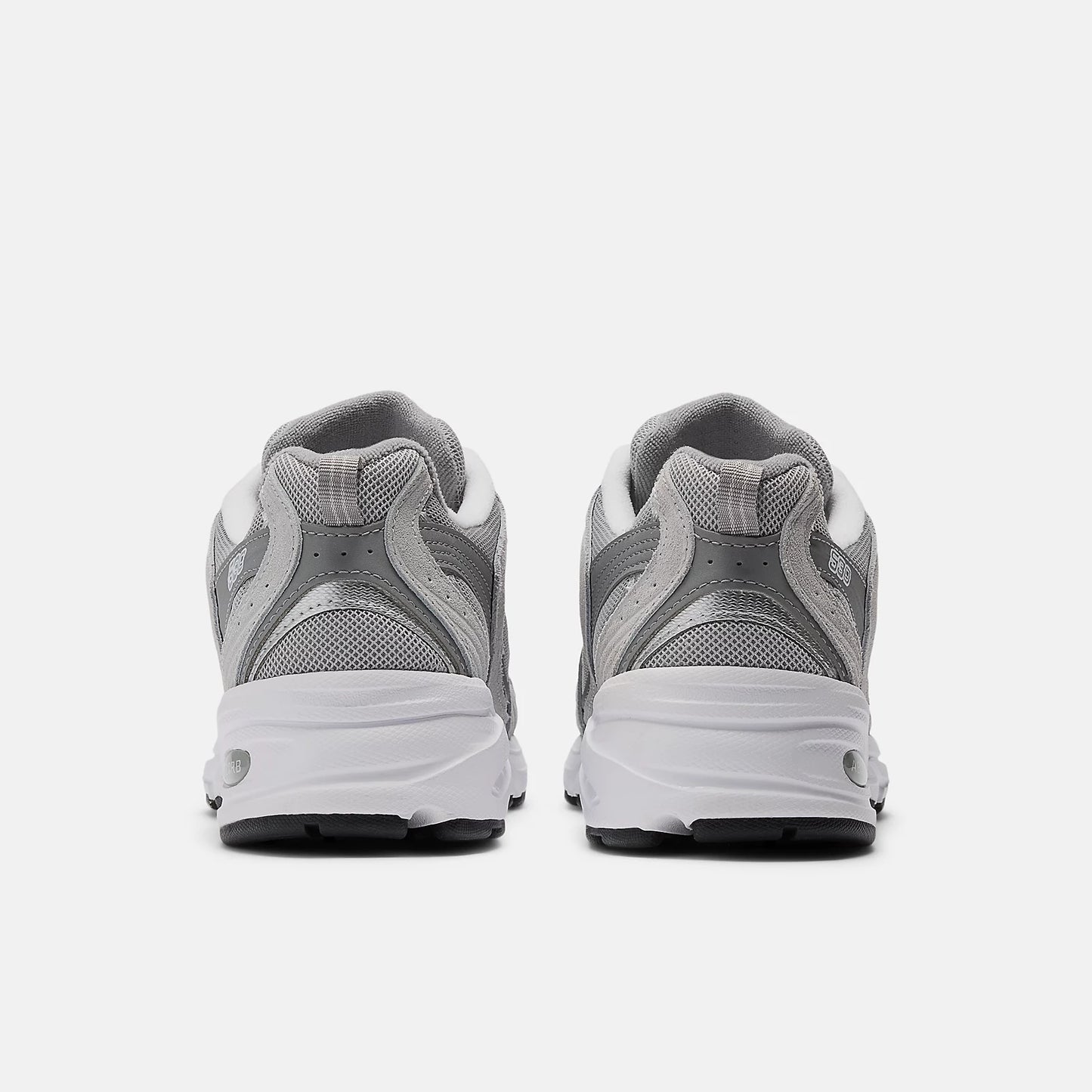 Balance 530 Raincloud with shadow grey and silver metallic