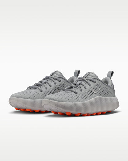 Mind 002 Light Smoke Grey/Photon Dust/Hyper Crimson/Chrome