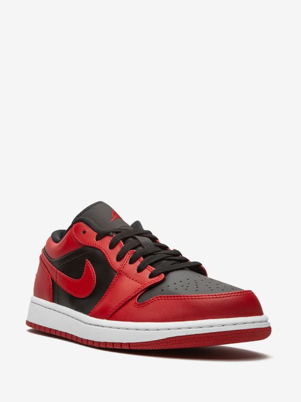 Low "Reverse Bred" sneakers