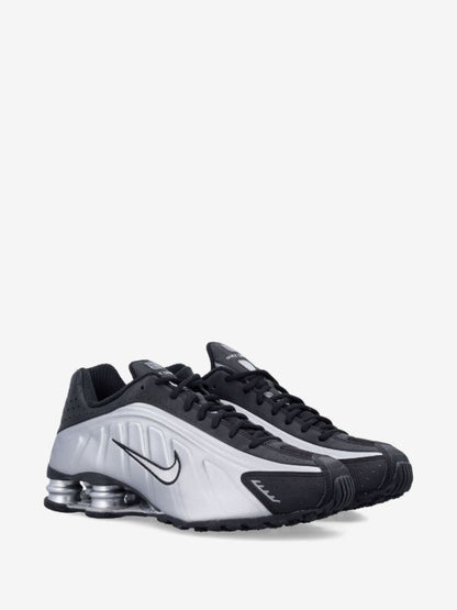 Shox R4