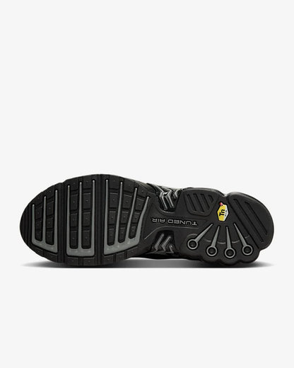 NIKE AIR MAX PLUS 3 “BLACK”