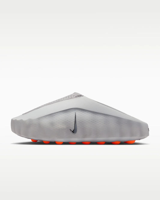 NIKE MIND 001 MEN'S PREGAME MULES “CRIMSON”