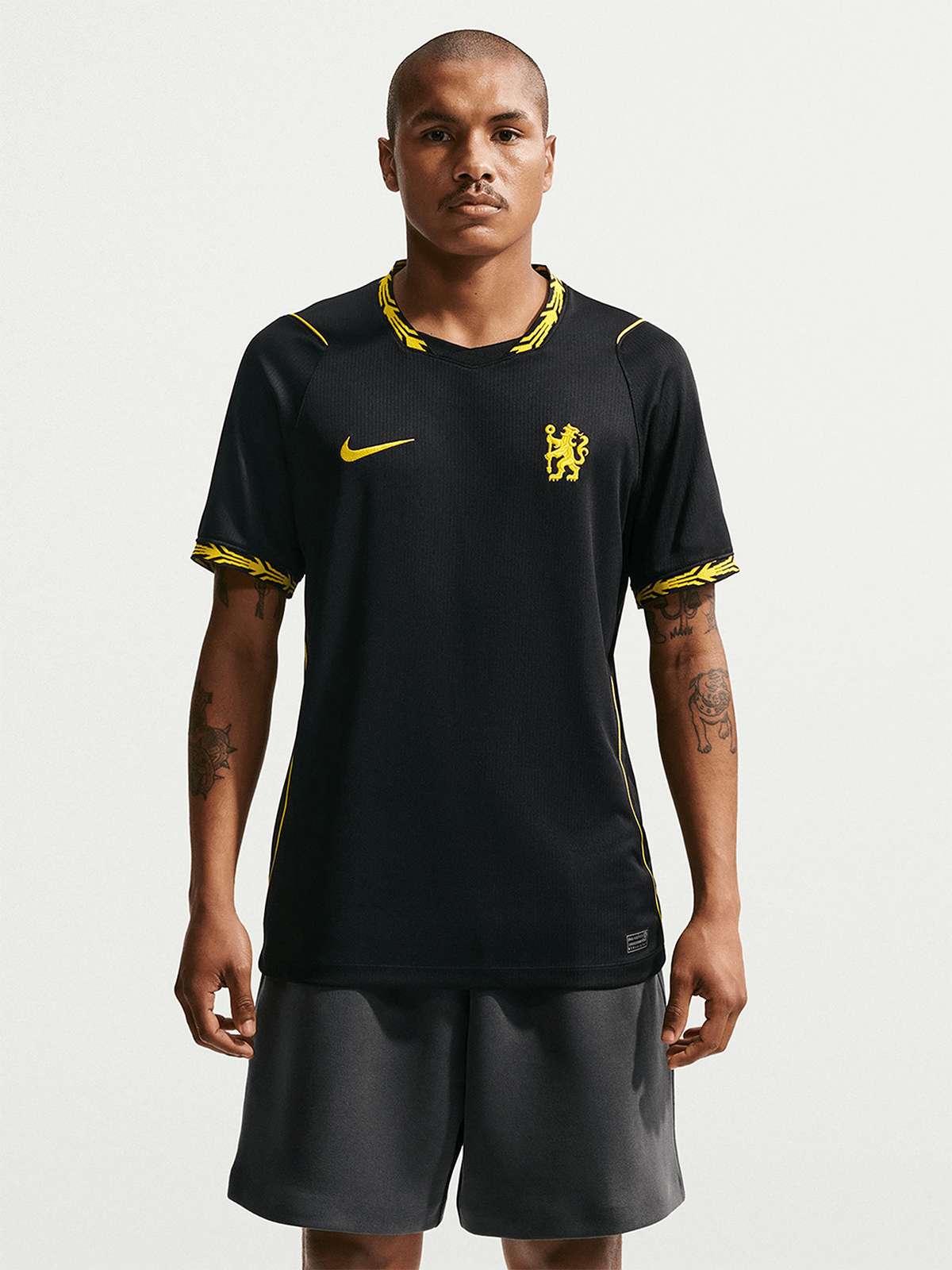 Chelsea Away 26/27 Black/Gold Jersey