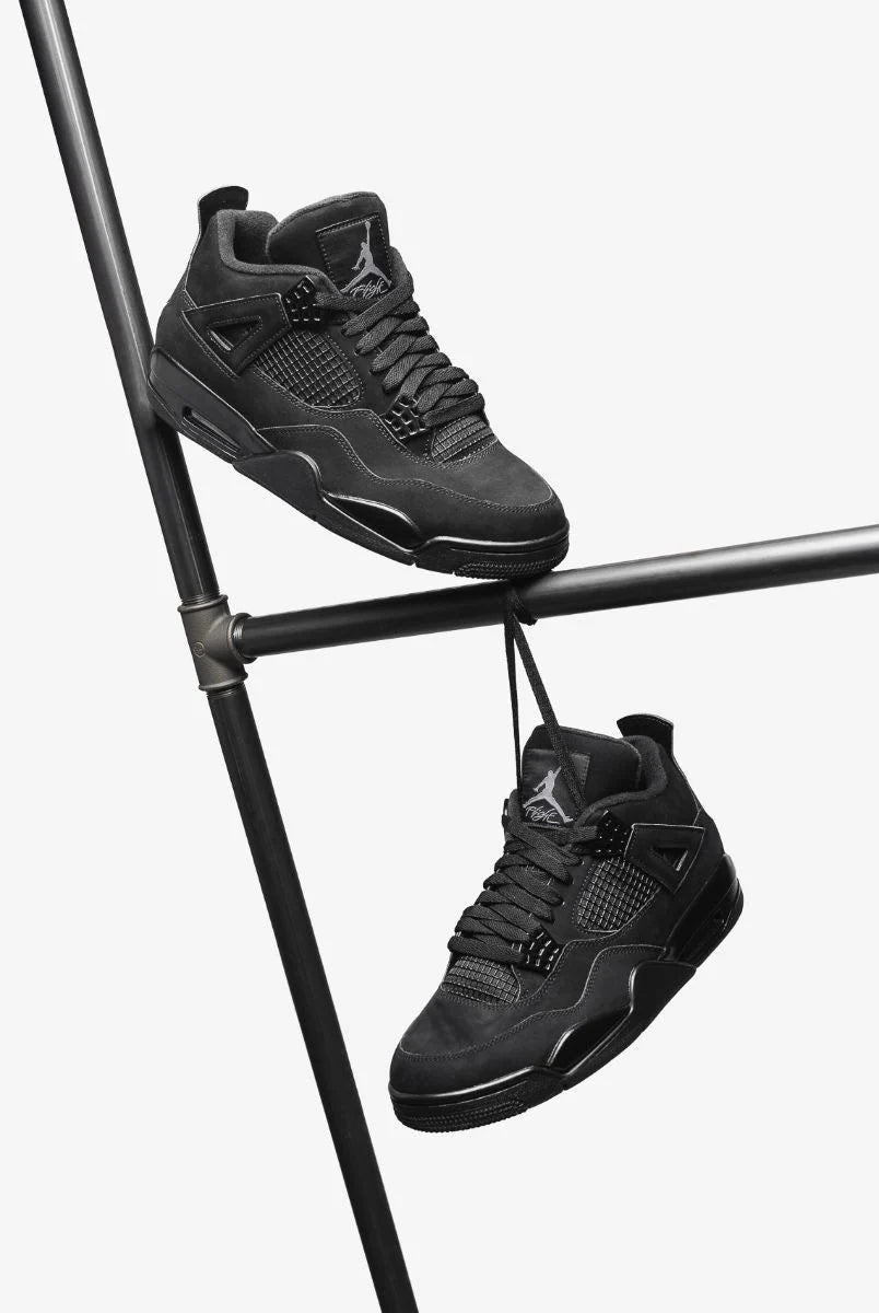 Jordan 4’s Black cats