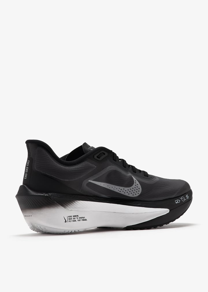Zoom Fly 6 running shoes