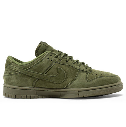 SB Dunk Low x Supreme Khaki