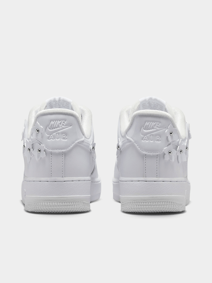Nike Women's Air Force 1'07 Florette White Sneaker