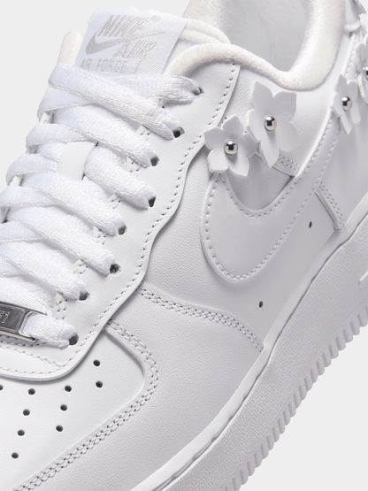 Nike Women's Air Force 1'07 Florette White Sneaker
