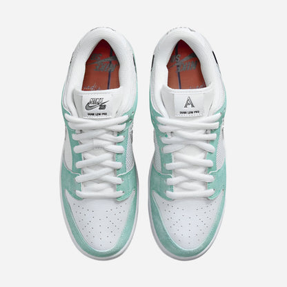 Nike SB Dunk Low April Skateboards "Turbo Green"